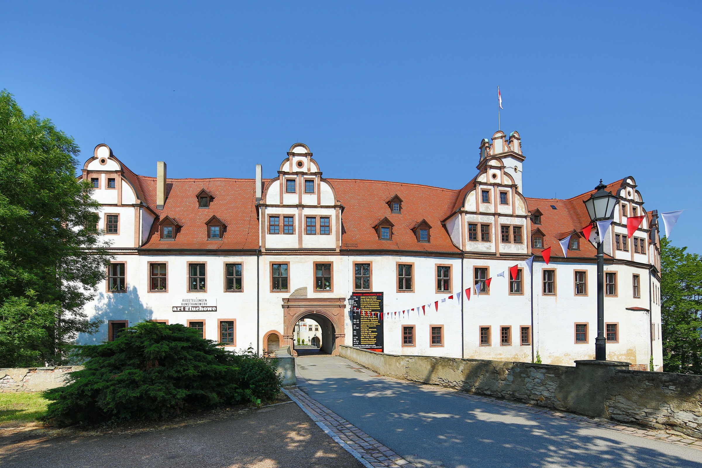 Eindeckung mit Biberschwanzziegeln Schloss Glauchau